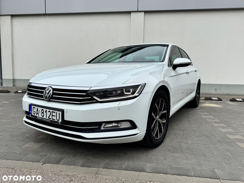 Volkswagen Passat 2.0 TDI BMT Comfortline - 8