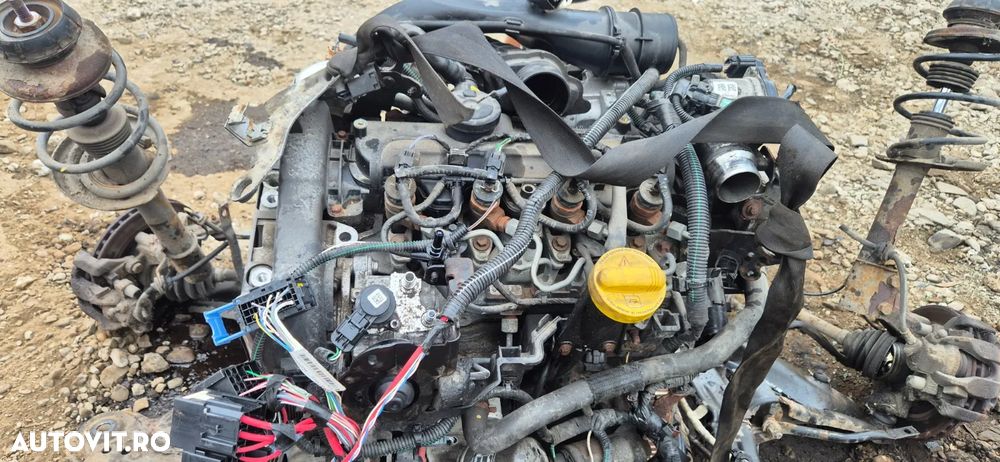 Set 4 injectoare Dacia Sandero 2 1.5 dci Euro 5 E5 90cp injectie BOSCH K9K 612 - 5