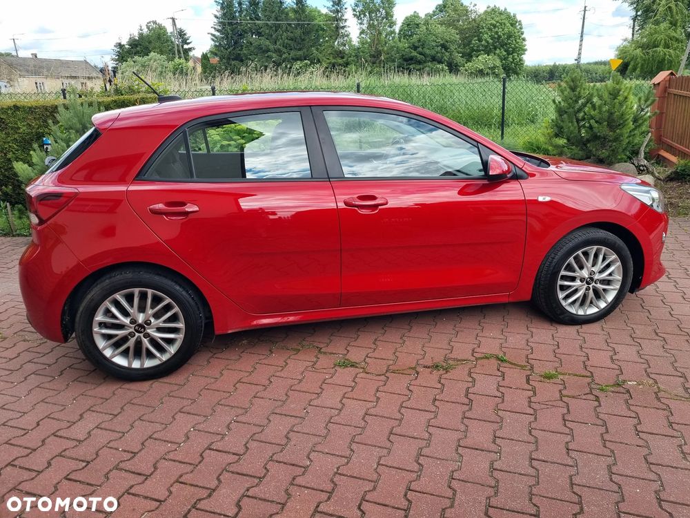 Kia Rio 1.0 T-GDI 100 Dream-Team Edition - 6