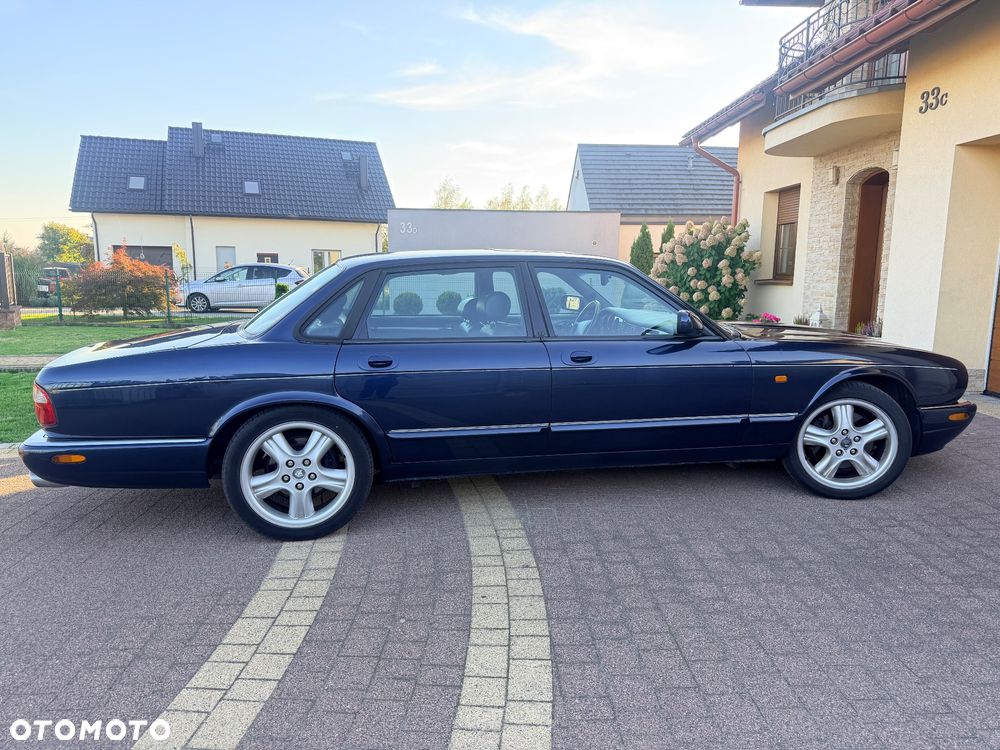 Jaguar XJR Standard - 9