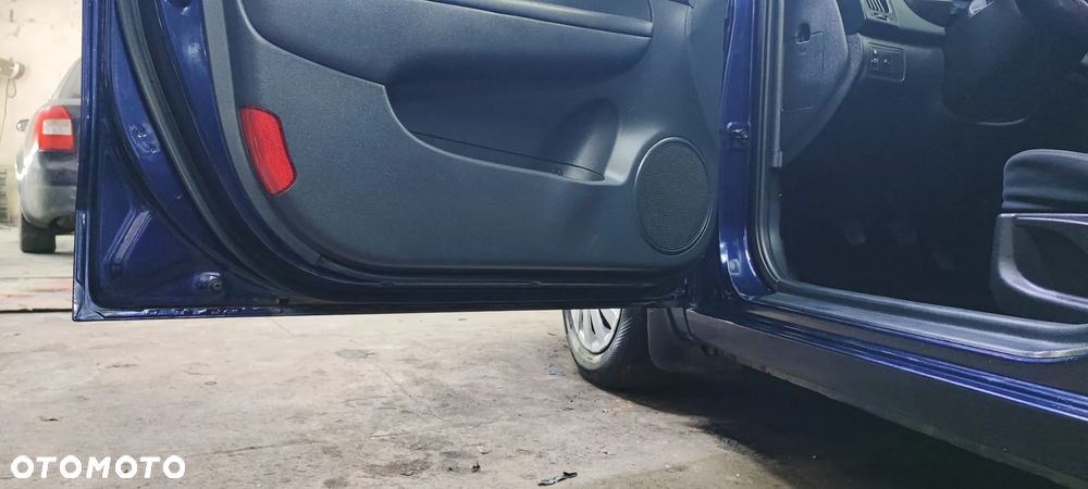 Hyundai i30 1.6 CRDi Comfort - 23