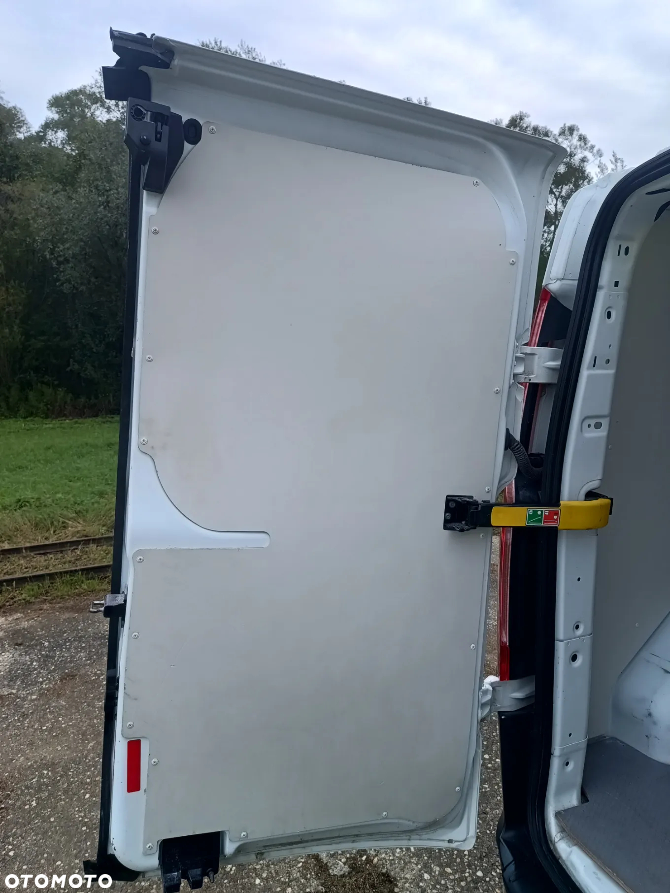 Ford Transit Custom 2.0 TDCi diesel 105 kM 2016rok, WYJĄTKOWO ZADBANY, GOTOWY DO PRACY!!! - 26