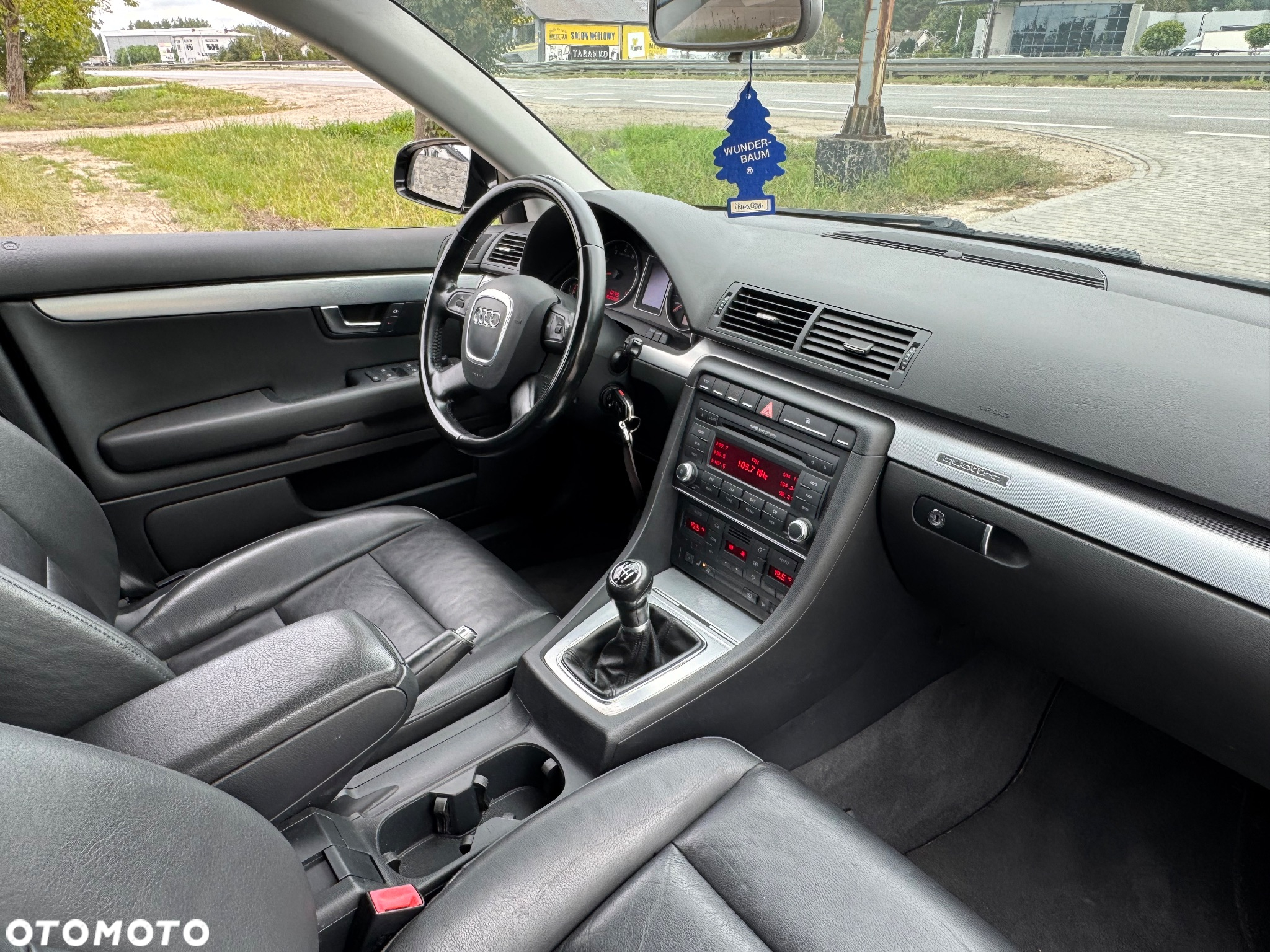 Audi A4 ver-2-0-t-fsi-quattro - 16