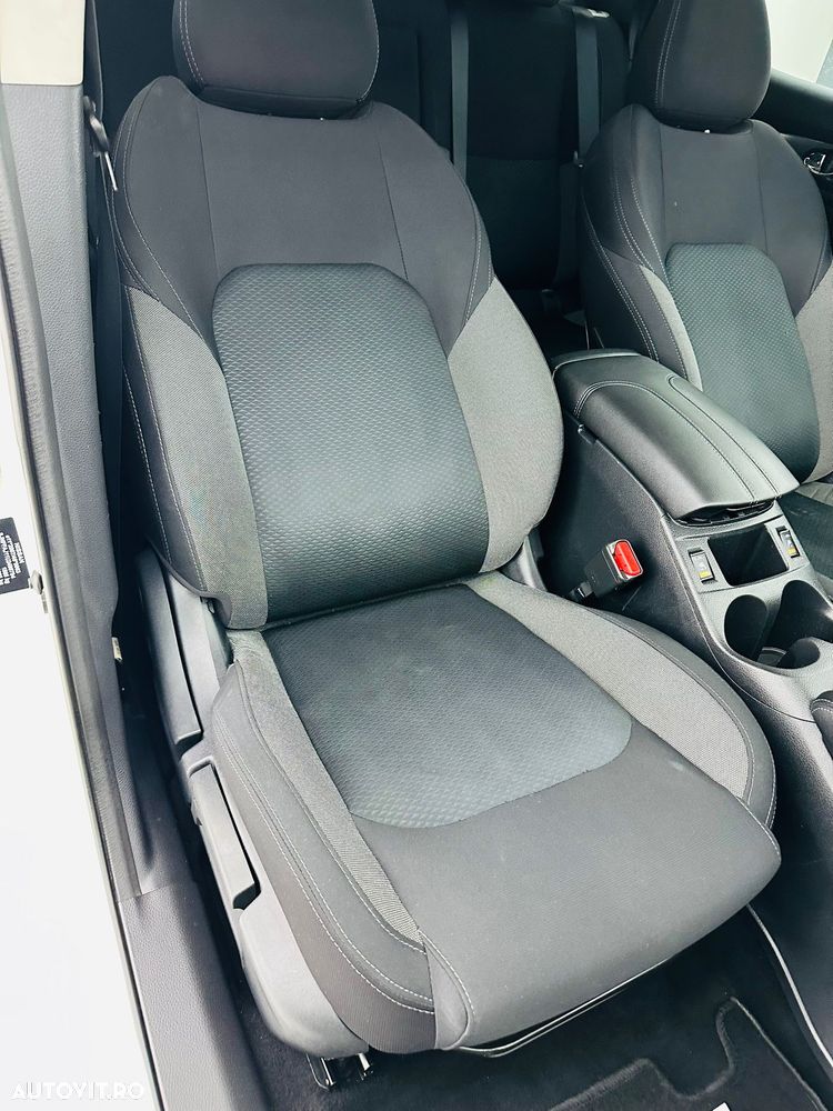 Nissan Qashqai 1.3 DIG-T DCT N-WAY - 22