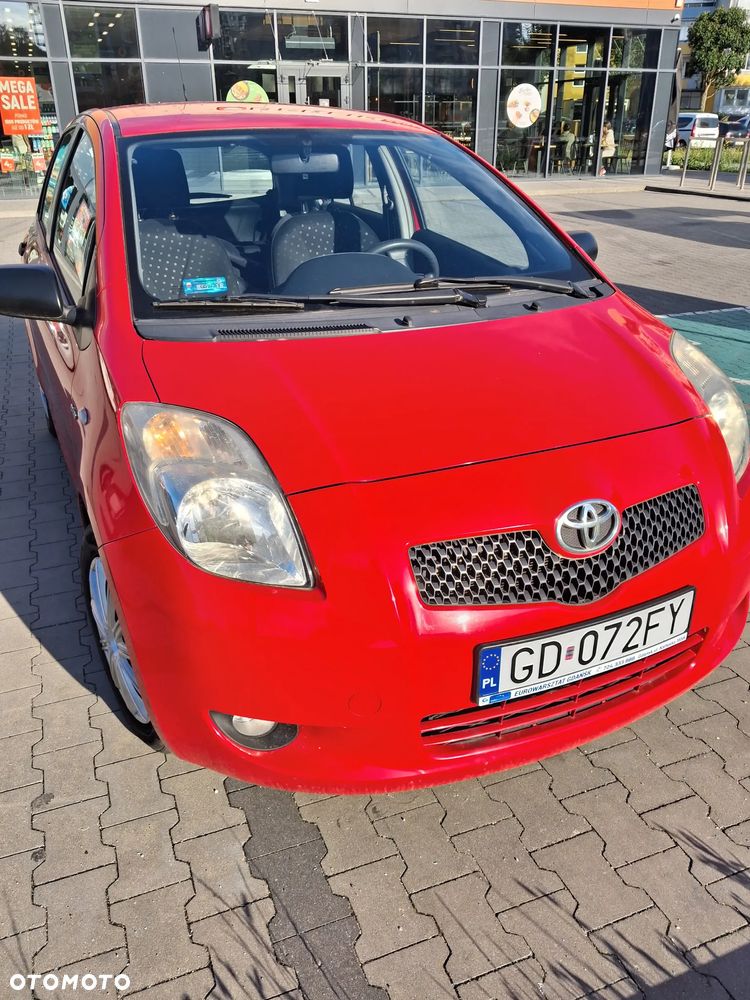 Toyota Yaris 1.4 D-4D Terra - 1