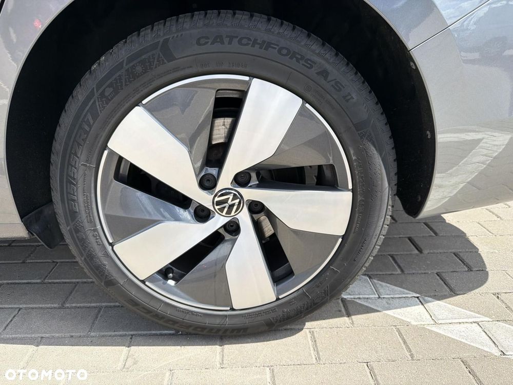 Volkswagen Passat - 19