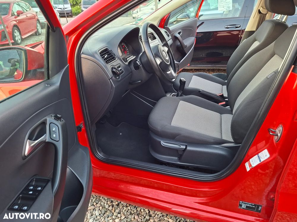 Volkswagen Polo - 14