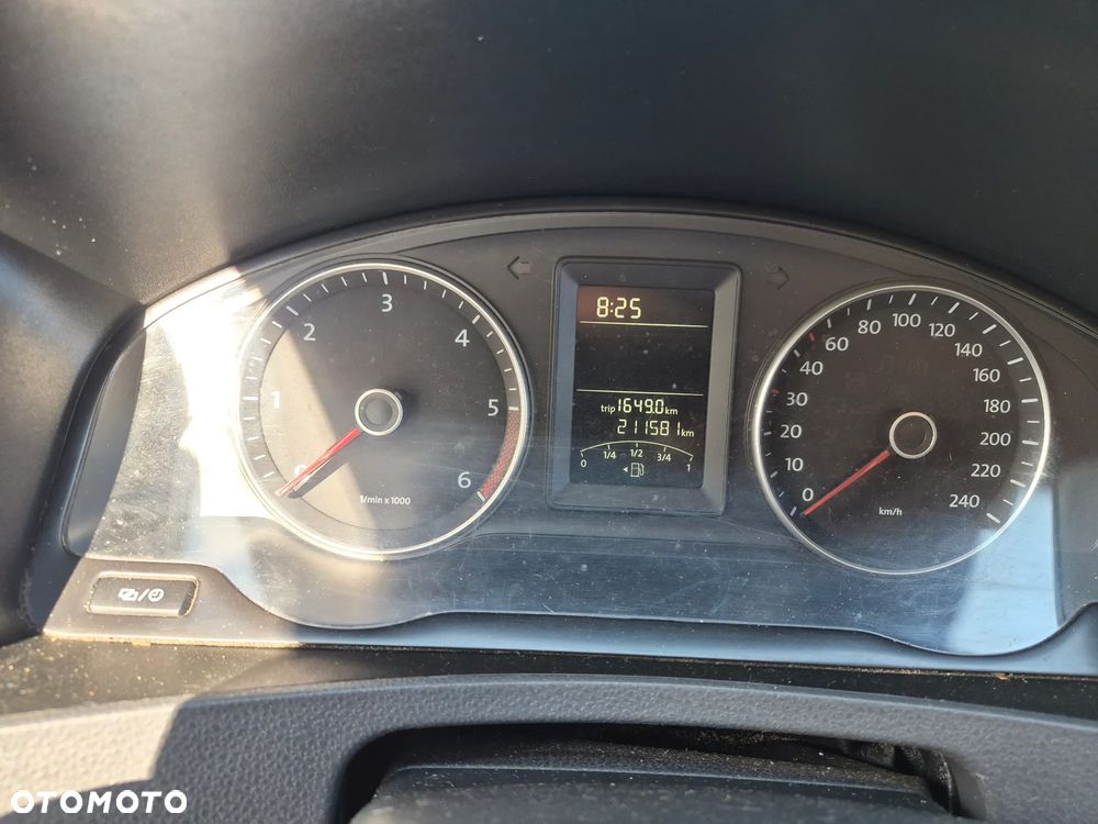 Volkswagen Transporter - 17