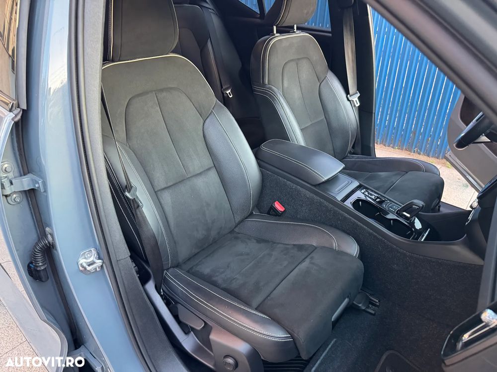 Volvo XC 40 D3 AWD R-Design - 6