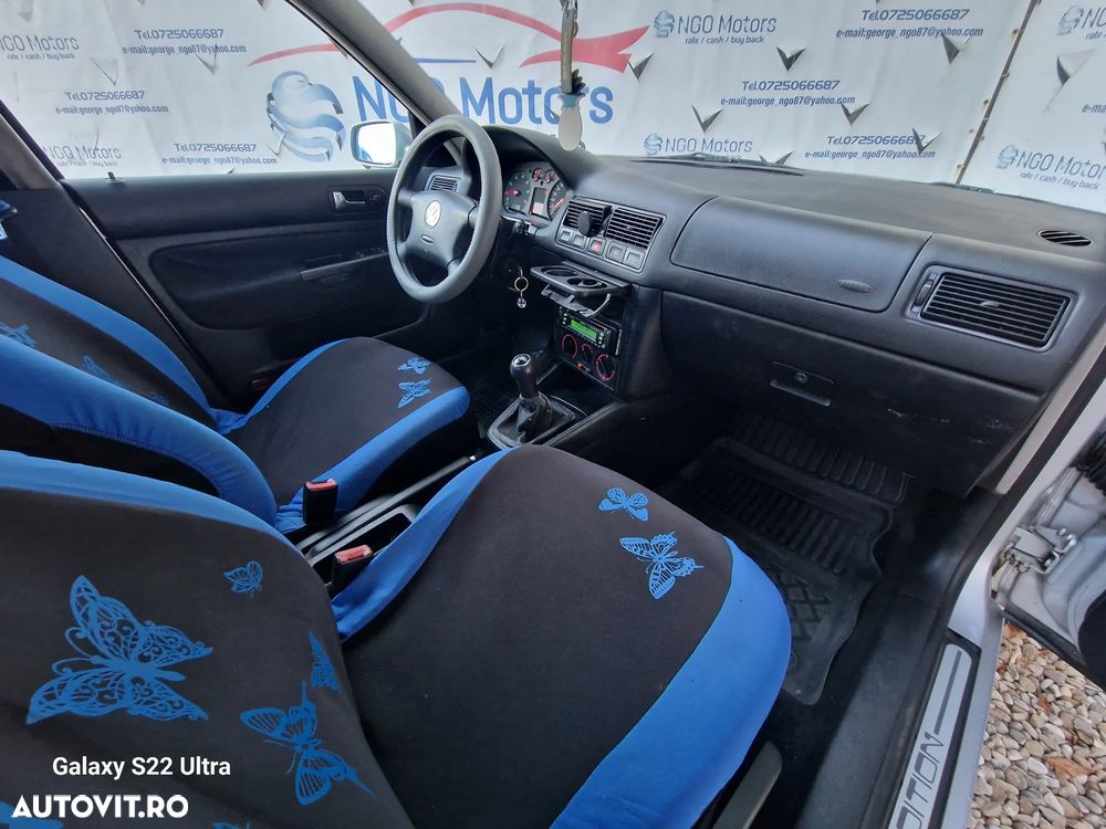 Volkswagen Golf - 10
