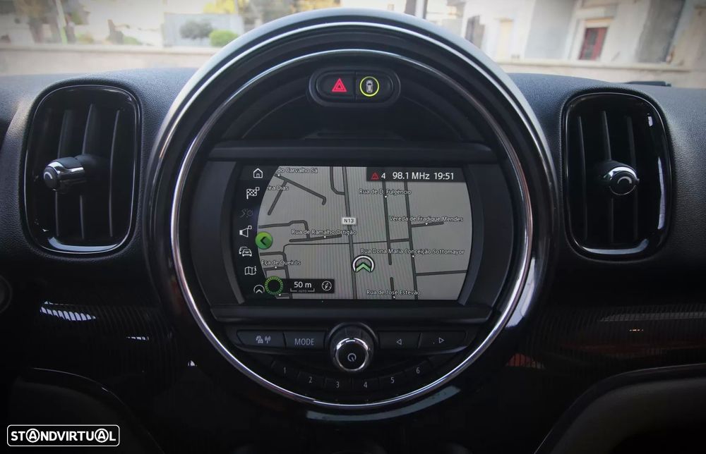 MINI Countryman Cooper SE ALL4 Auto - 17