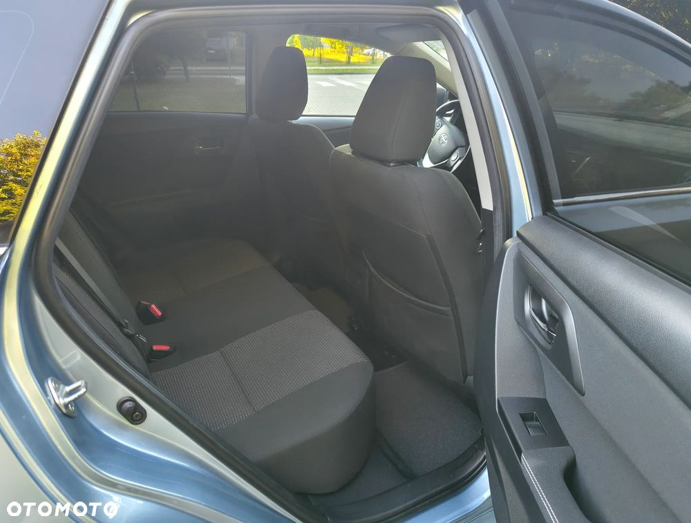 Toyota Auris 1.6 Valvematic Executive - 12