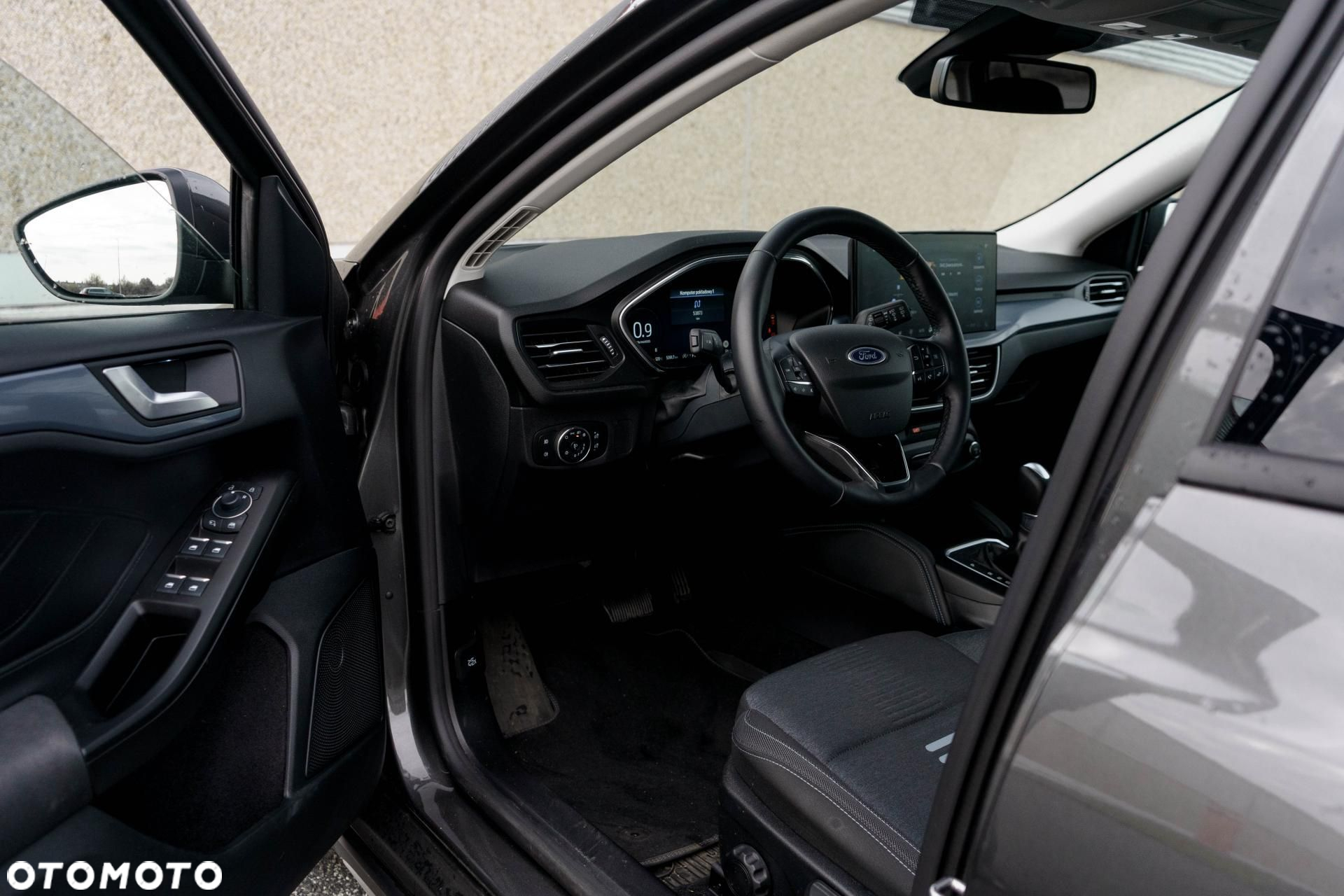 Ford Focus - 9