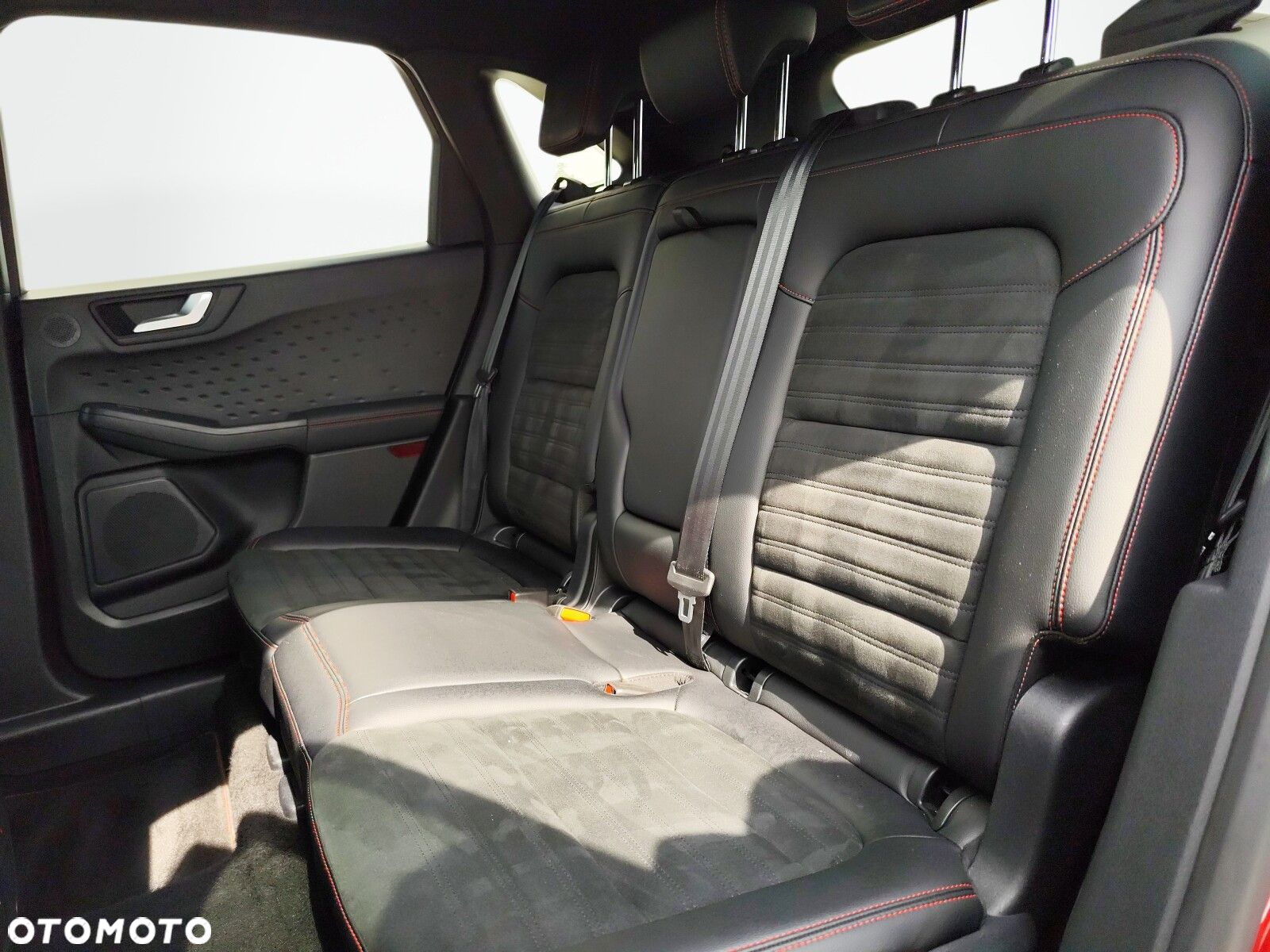 Ford Kuga - 14