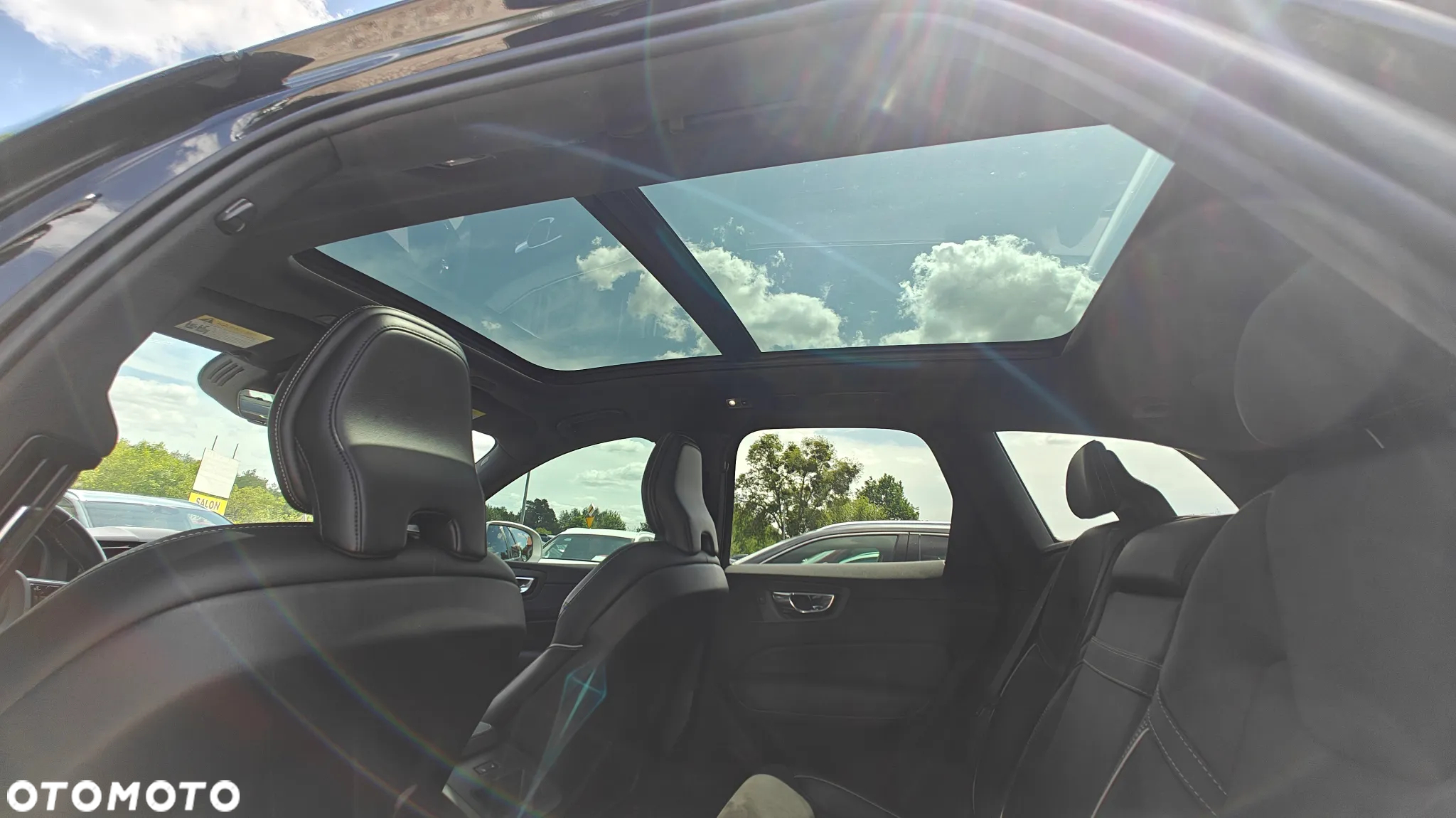 Volvo XC 60 T6 AWD Geartronic RDesign - 18