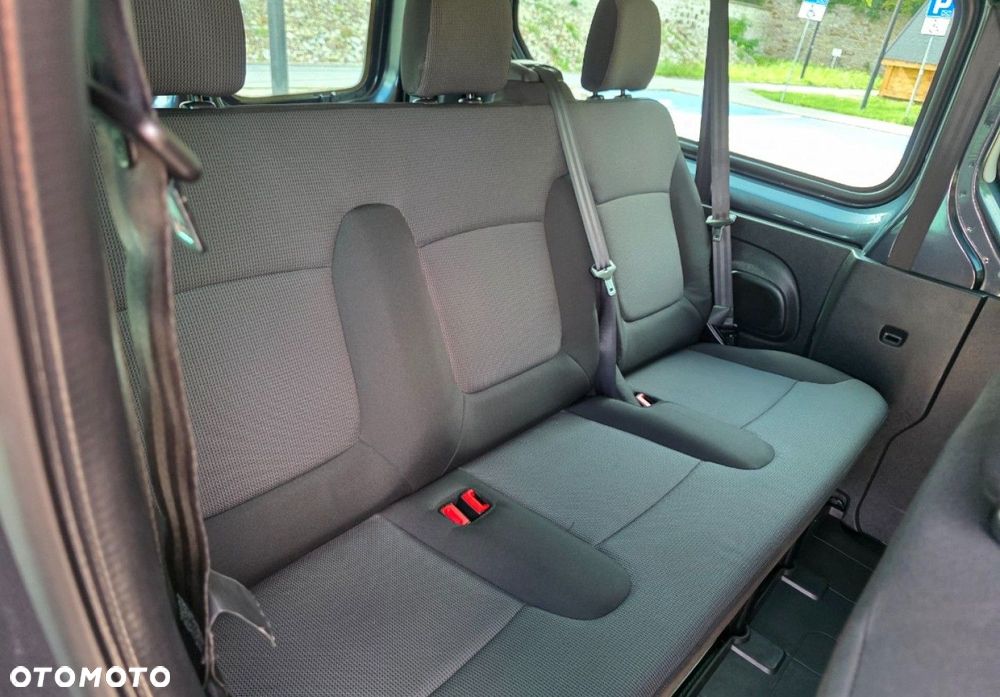 Renault Trafic - 28