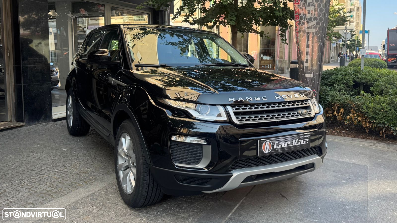 Land Rover Range Rover Evoque 2.0 eD4 Pure - 4