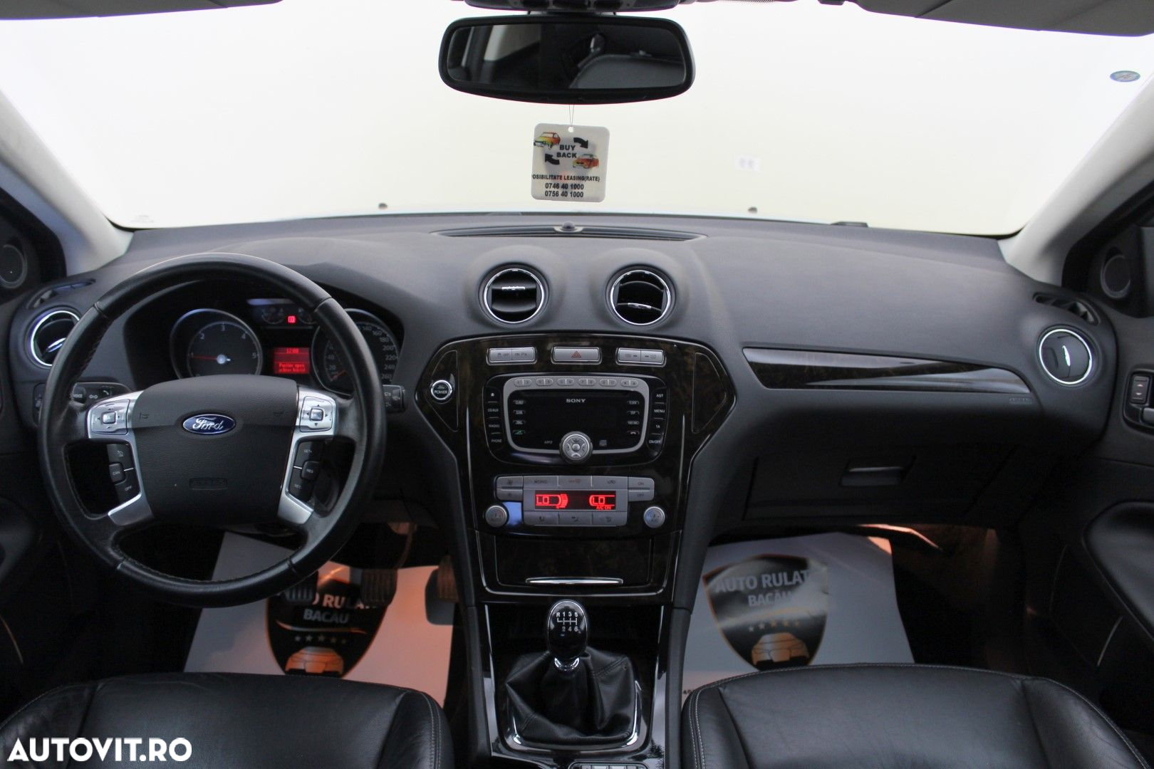 Ford Mondeo - 8