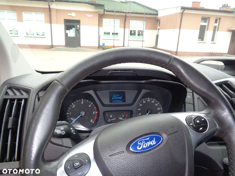 Ford Transit - 16