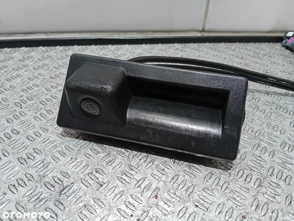 kamera cofania stycznik otwierania klapy Audi A4 B9 sedan 2017 3V0827566C - 1