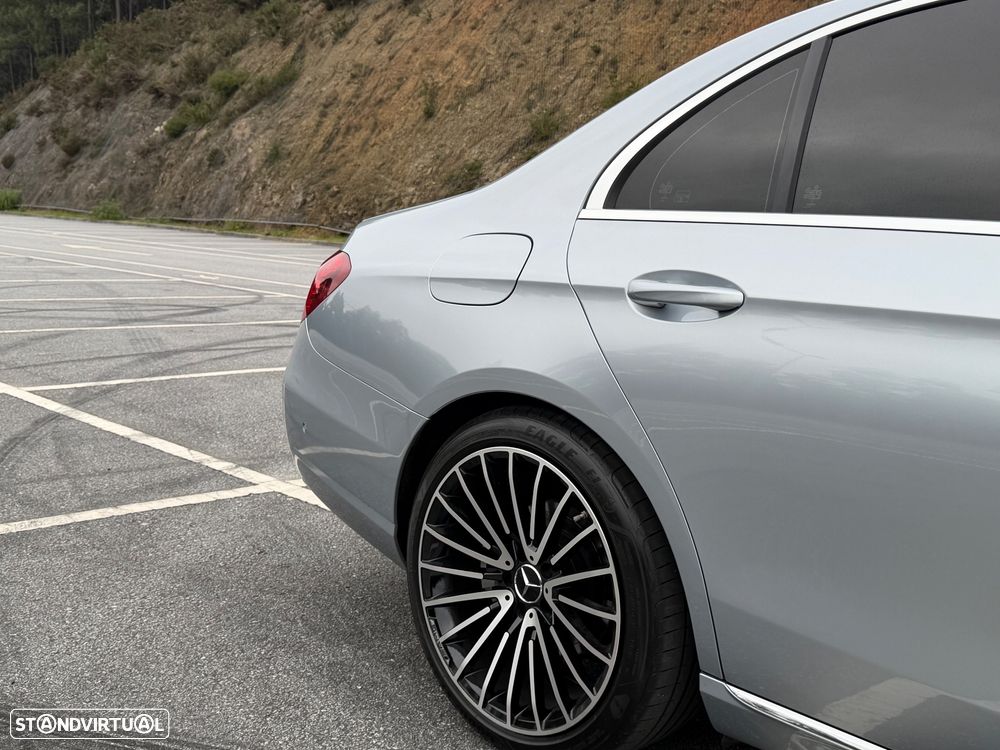 Mercedes-Benz E 220 d Avantgarde+ - 20