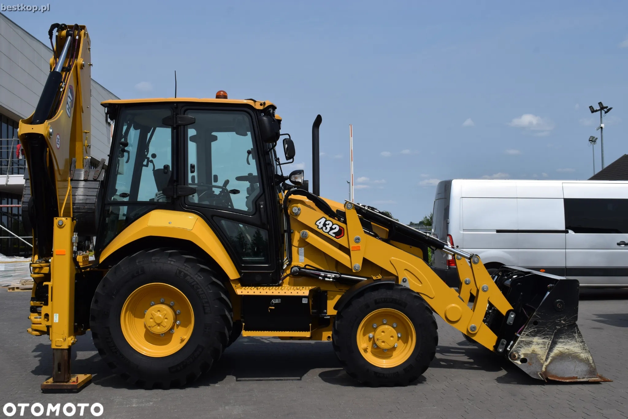 Caterpillar CAT 432 - 3