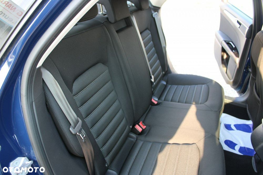 Ford Mondeo - 17