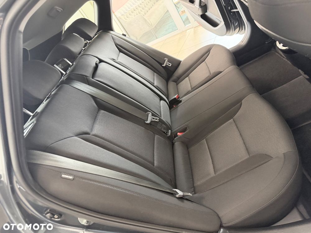 Hyundai i40 - 23