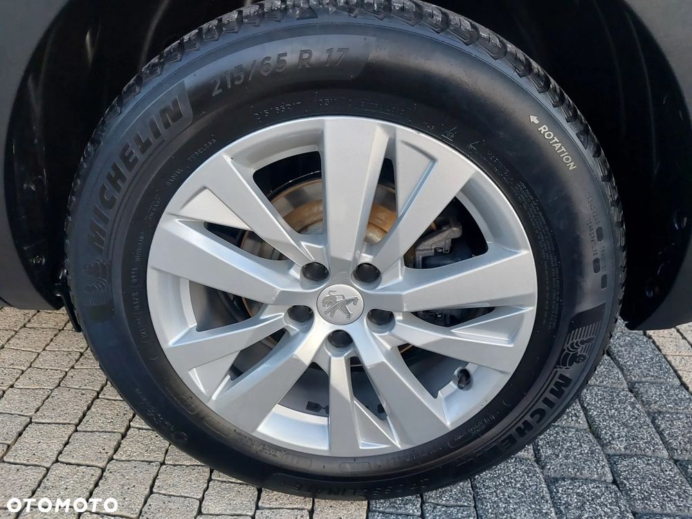 Peugeot 5008 - 29
