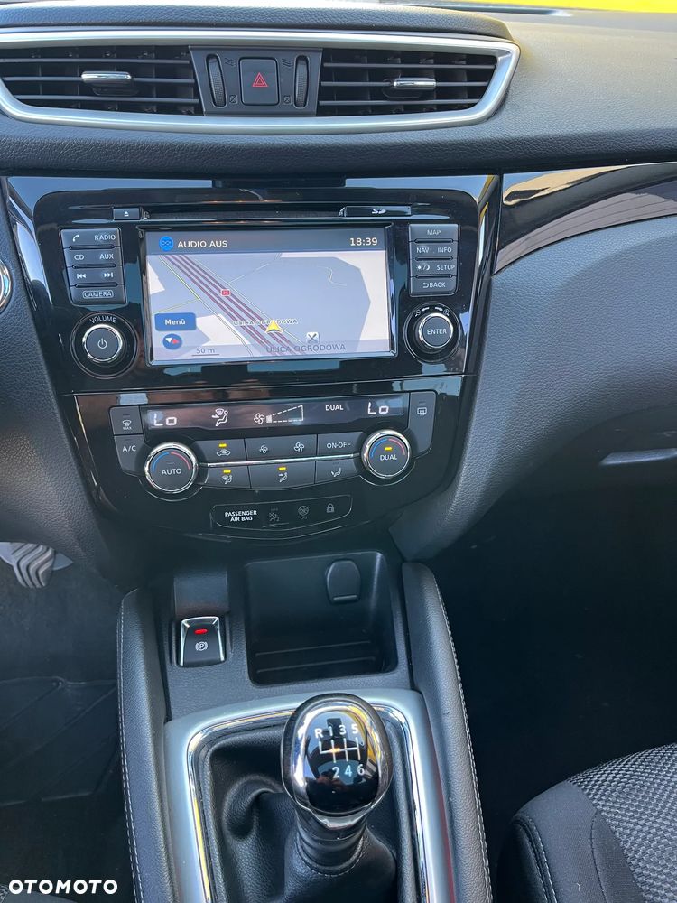 Nissan Qashqai 1.6 DIG-T Tekna - 12