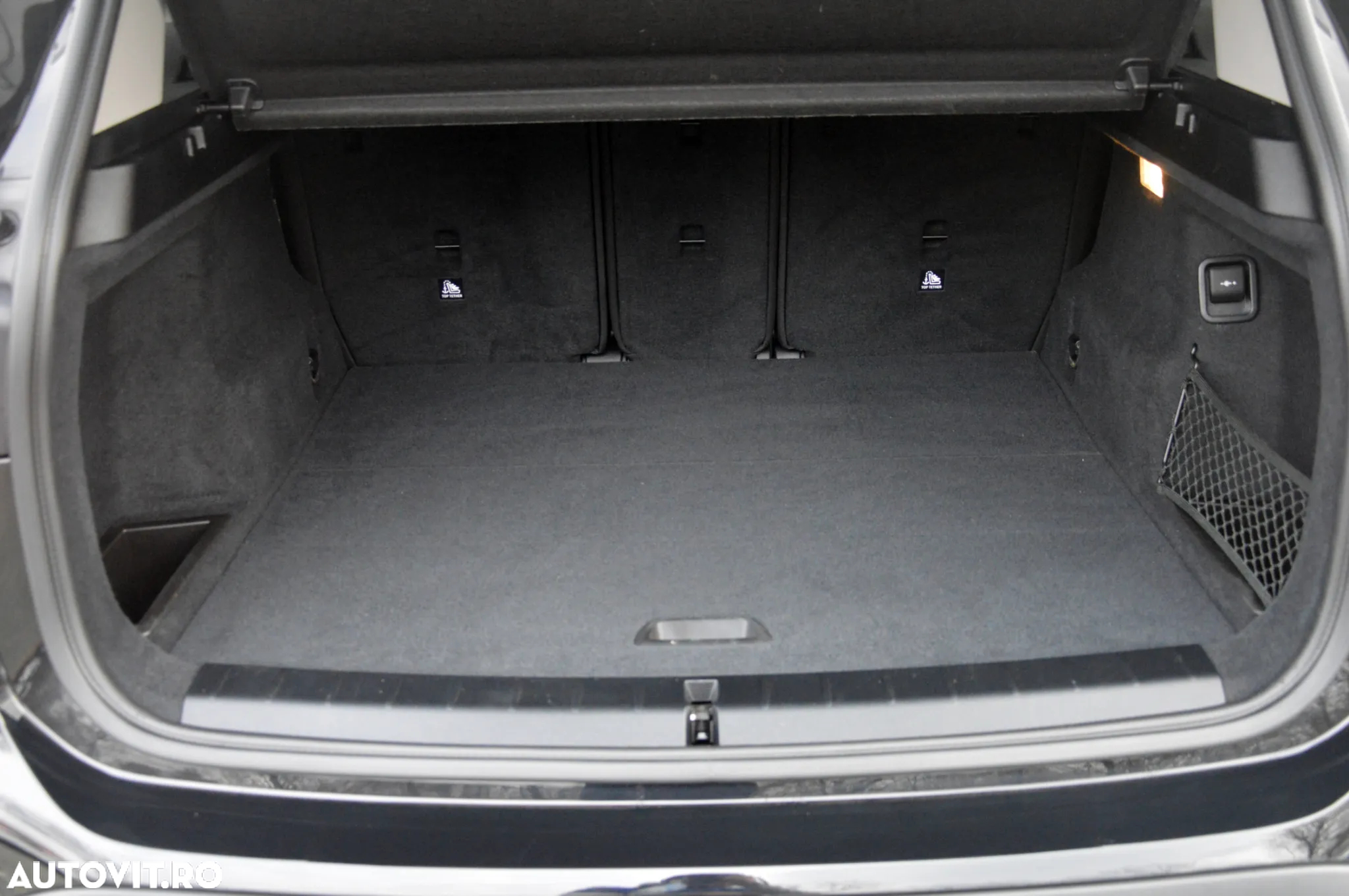 BMW X1 - 24