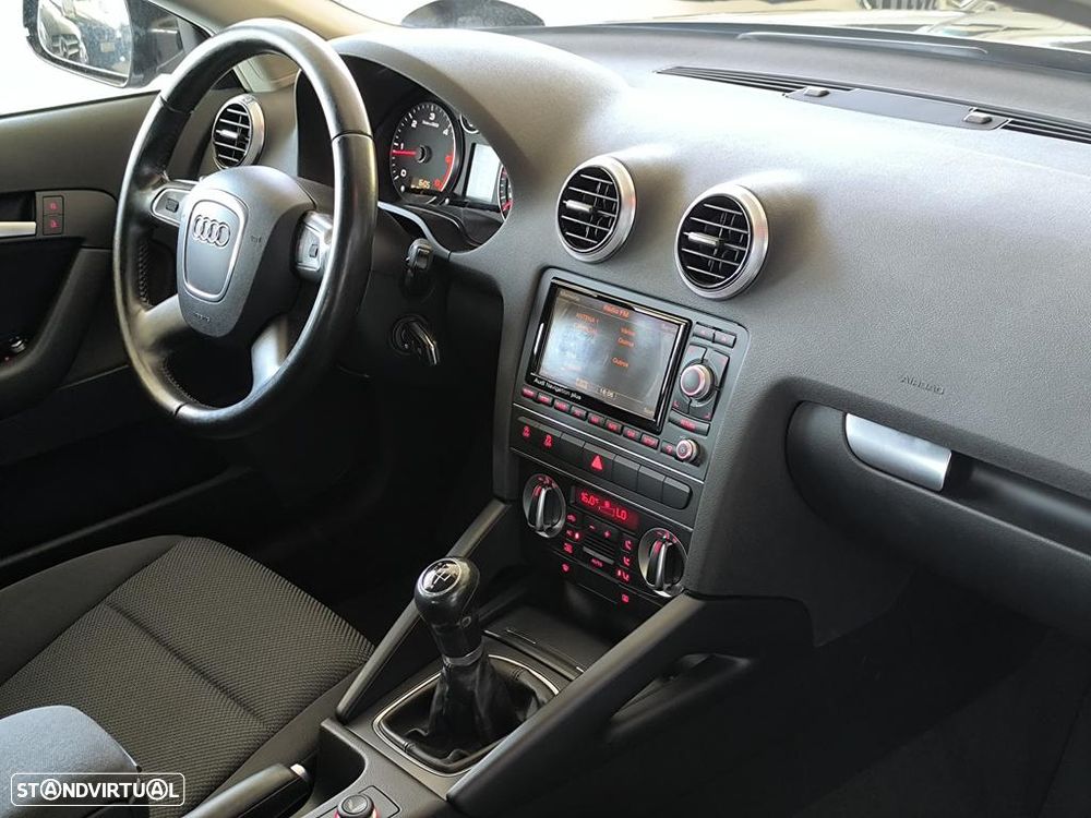 Audi A3 Sportback 1.6 TDI Sport - 27