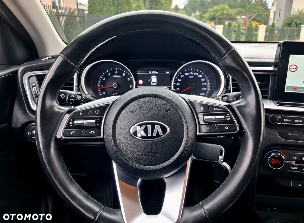 Kia Ceed 1.4 T-GDI OPF Platinum Edition - 25