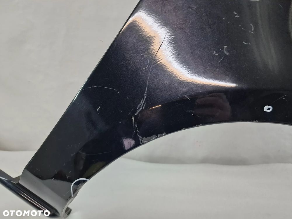 MAZDA 2 03-07 PRAWY BŁOTNIK PRZEDNI PRZÓD , NR AUKCJI BŁ215 - 6