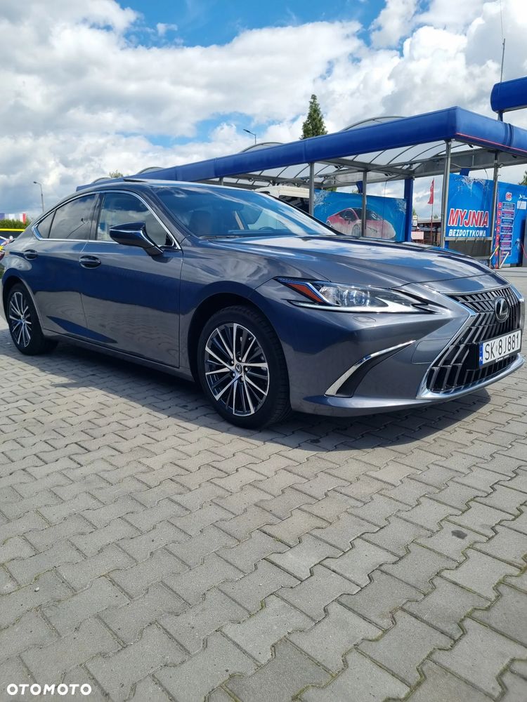 Lexus ES 300h Prestige - 3