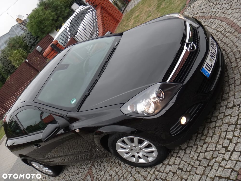 Opel Astra 1.6 NAVI - 10