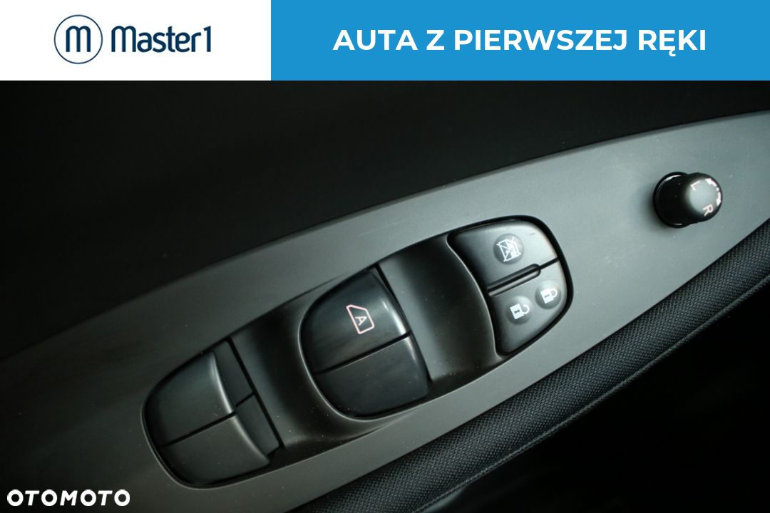 Nissan Leaf - 12