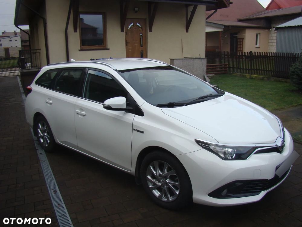 Toyota Auris - 6