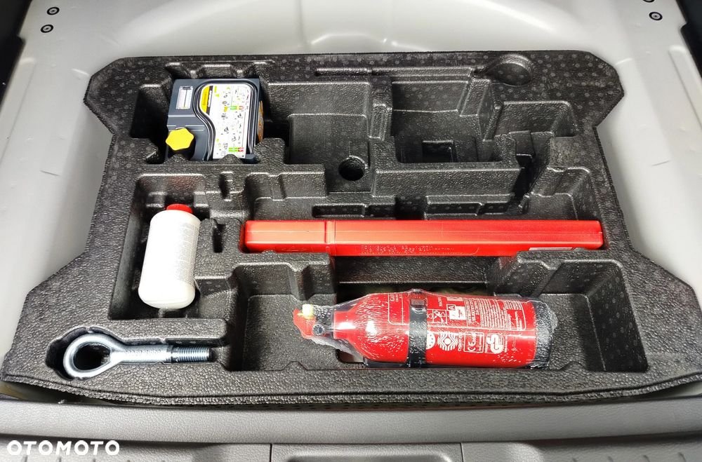 Suzuki Vitara 1.4 Boosterjet mHEV Premium Plus 2WD - 9