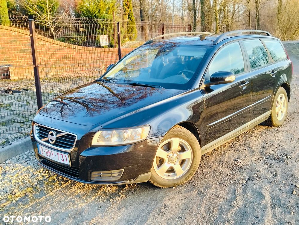 Volvo V50 - 2