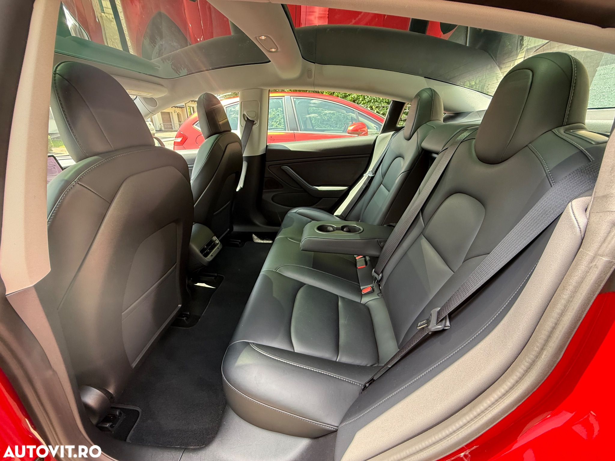 Tesla Model 3 Langstreckenbatterie Allradantrieb Dual Motor - 8