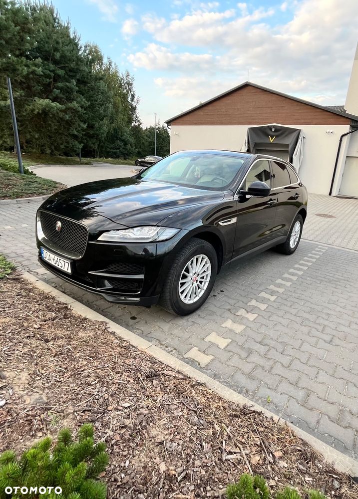Jaguar F-Pace - 1