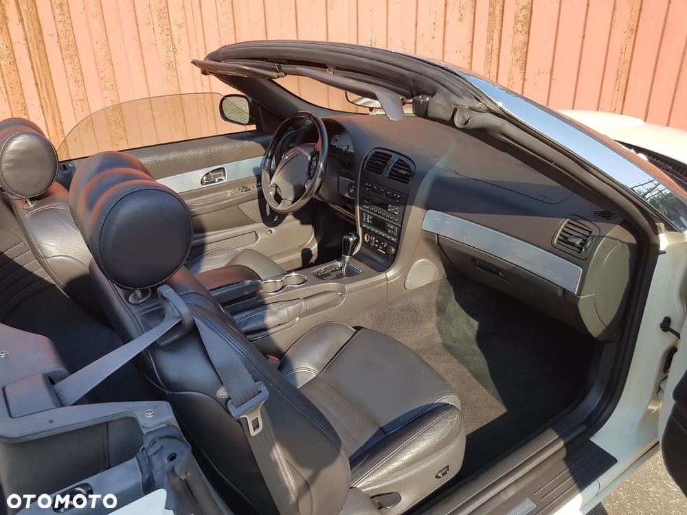 Ford Thunderbird - 16