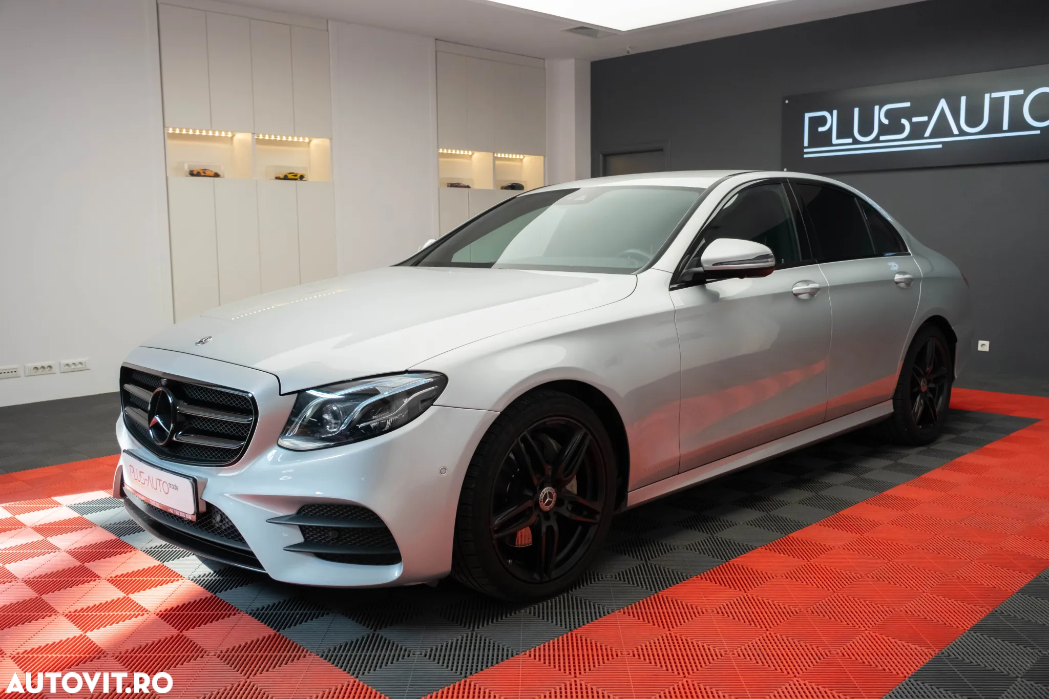 Mercedes-Benz E 200 9G-TRONIC AMG Line - 7