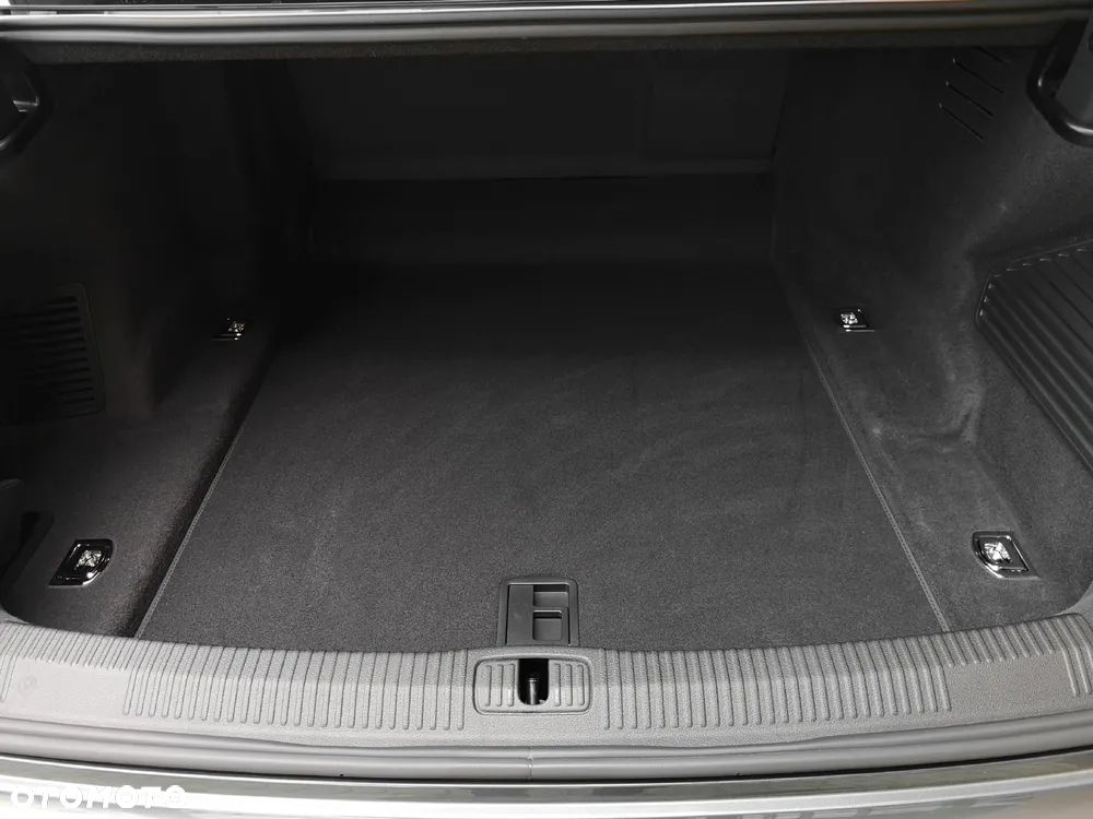 Audi A8 50 TDI mHEV Quattro Tiptr - 31