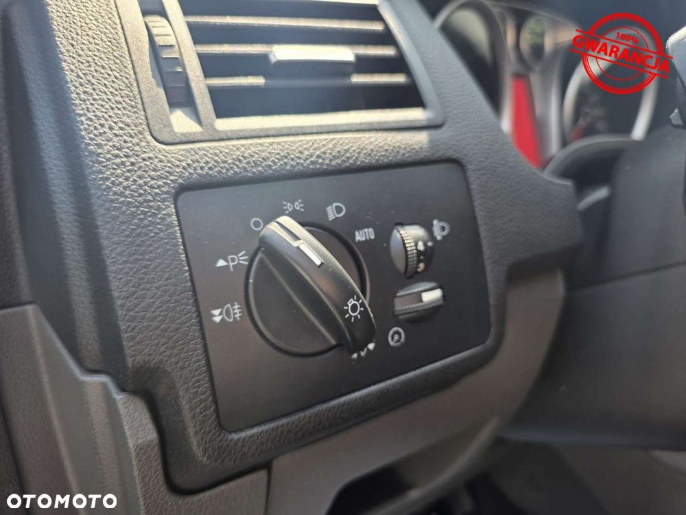 Ford Kuga - 40