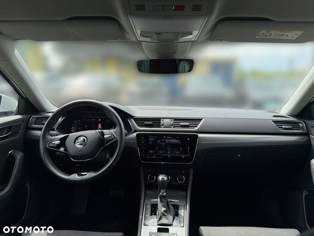 Skoda Superb 2.0 TDI SCR Style DSG - 26