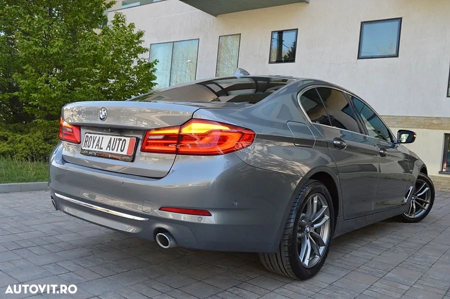 BMW Seria 5 520d Efficient Dynamics Edition Aut. Luxury Line - 17