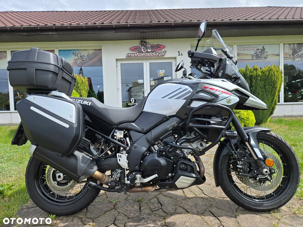 Suzuki V-STROM - 1