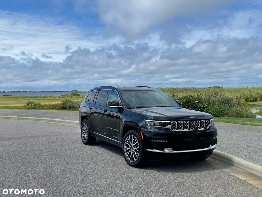 Jeep Grand Cherokee - 8